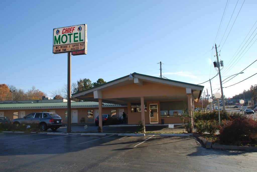 Chief Motel Fayetteville Zewnętrze zdjęcie